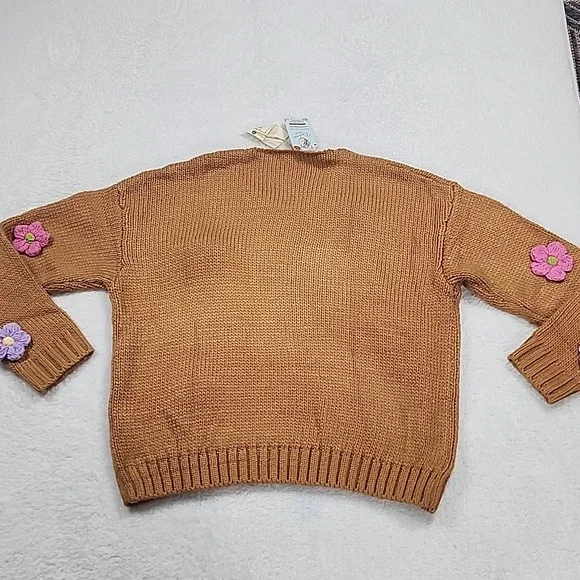 Easel Daisy Flower Applique Knit V-Neck Sweater New With Tags - Picture 9 of 12